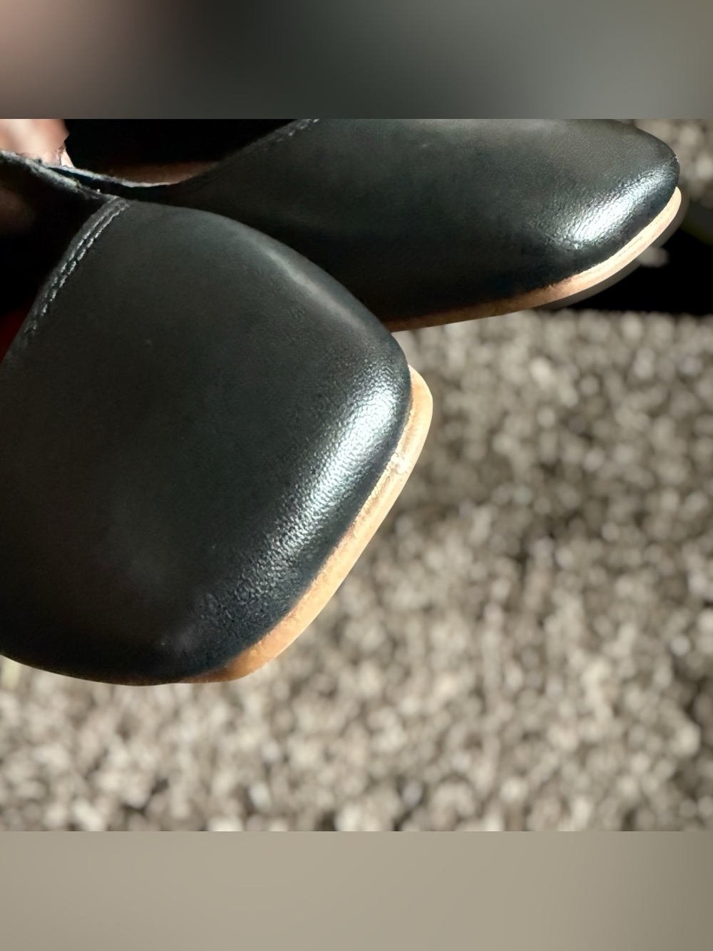 LUCY BRAND Black Leather Flats Size 8 Women Like New - Picture 6 of 10